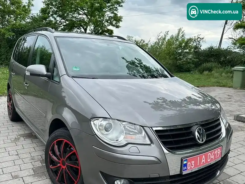 Volkswagen Touran 2009, фото з оголошення 2 з 17, VIN WVGZZZ1TZ9W114104