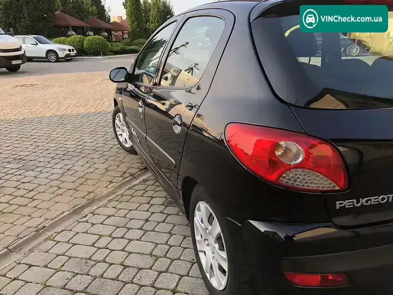 Peugeot 206 2011, фото з оголошення 2 з 15, VIN VF32M8HR0BY047524