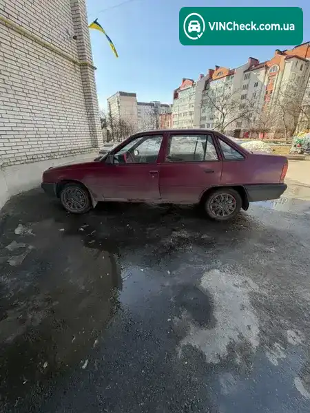 Opel Kadett 1988, фото з оголошення 1 з 9, VIN W0L000039J5163052