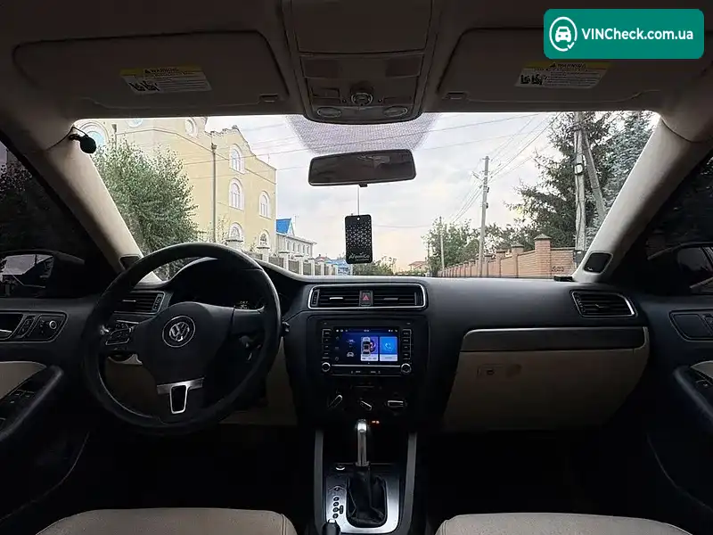 Volkswagen Jetta 2013, фото з оголошення 1 з 8, VIN 3VWLL7AJ8DM272719