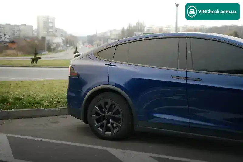 Tesla Model X 2024, фото з оголошення 2 з 21, VIN 7SAXCBE57RF434858
