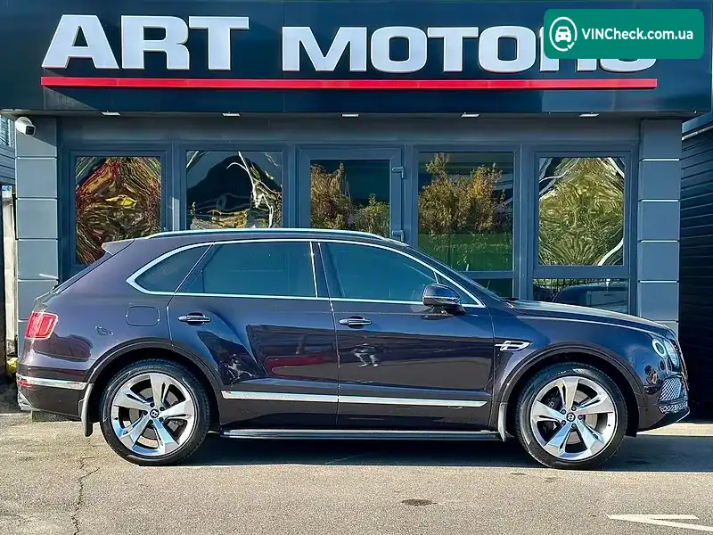 Bentley Bentayga 2018, фото з оголошення 2 з 20, VIN SJAAF14V5JC022186