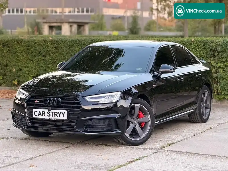 Audi A4 2018, фото з оголошення 1 з 20, VIN WAUENAF42JN018816