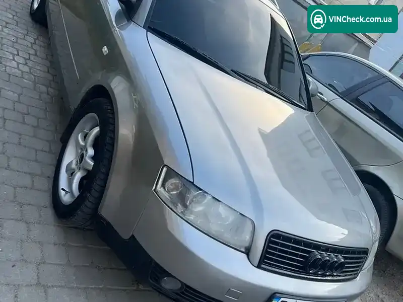 Audi A4 2002, фото з оголошення 2 з 6, VIN WAUZZZ8E13A009674