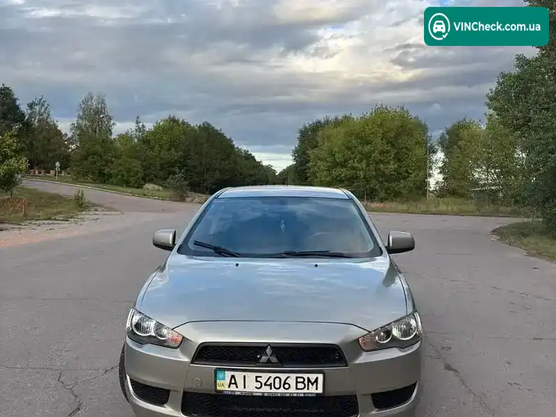 Mitsubishi Lancer 2008, фото з оголошення 2 з 10, VIN JMBSRCY2A8U013412