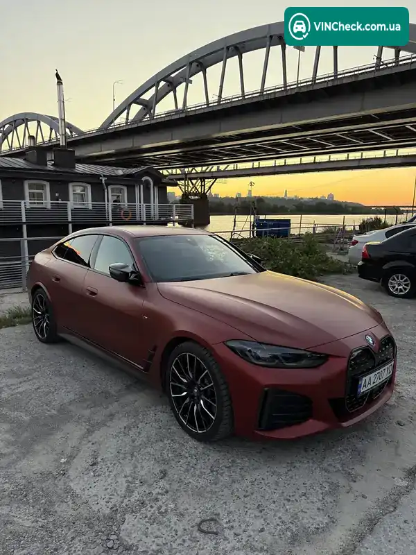 BMW i4 2022, фото з оголошення 2 з 20, VIN WBY31AW070FN83508