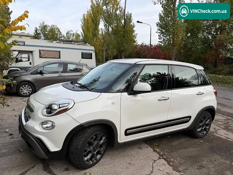 Fiat 500L 2014, фото з оголошення 1 з 13, VIN ZFBCFADH3EZ021612