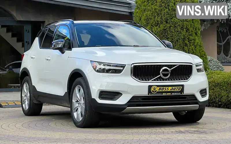 Volvo XC40 2022, фото з оголошення 1 з 21, VIN YV4162UK6N2768391