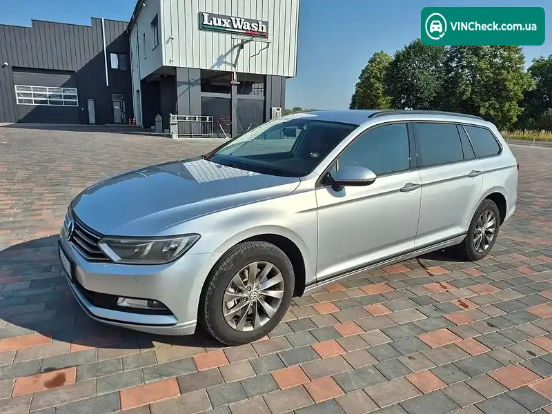 Volkswagen Passat 2015, фото з оголошення 2 з 20, VIN WVWZZZ3CZGP003471