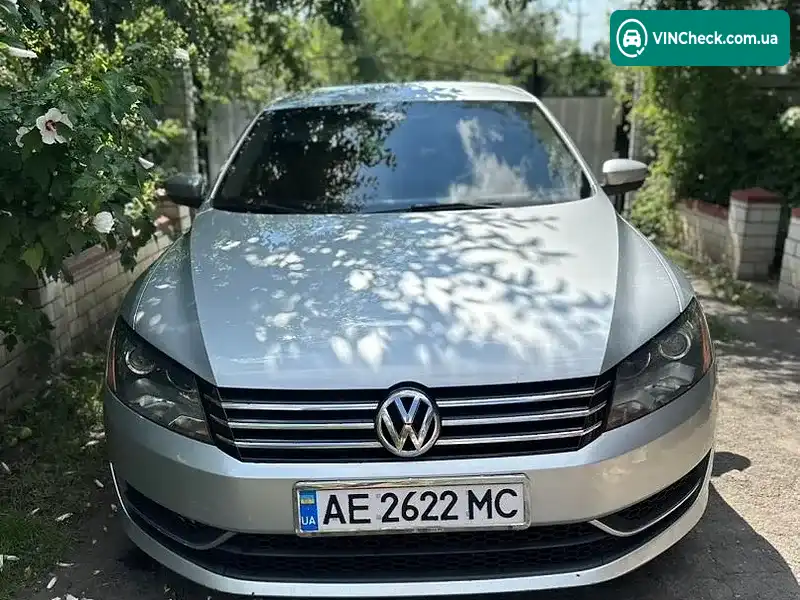 Volkswagen Passat 2013, фото з оголошення 1 з 14, VIN 1VWBH7A30DC094031