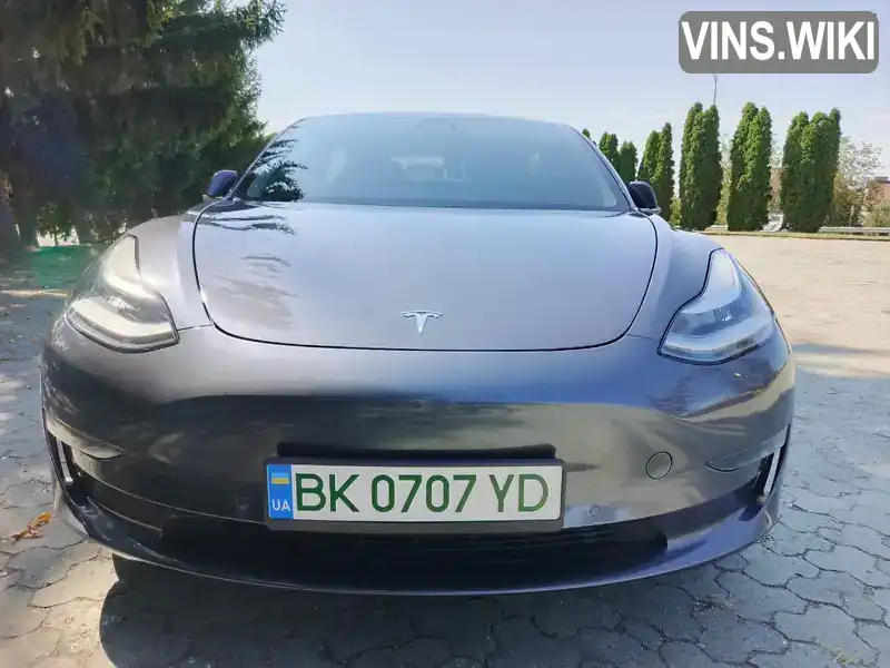 Tesla Model 3 2019, фото з оголошення 2 з 16, VIN 5YJ3E7EB2KF544148
