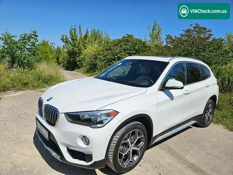 BMW X1 2018, фото з оголошення 1 з 20, VIN WBXHU7C54K3H44344