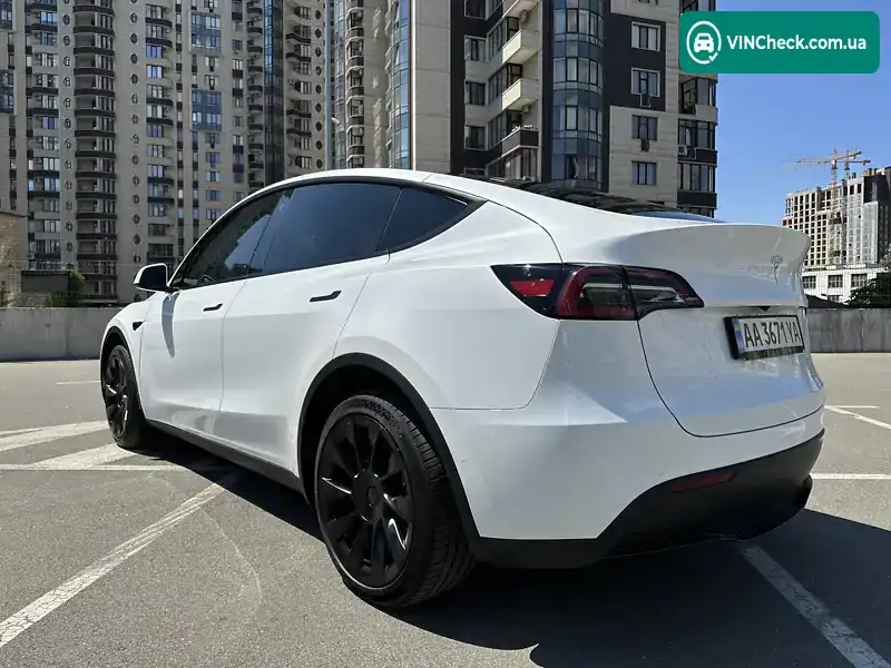 Tesla Model Y 2022, фото з оголошення 1 з 20, VIN LRWYGCEK8NC421140