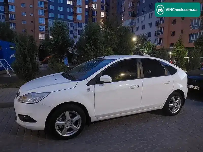 Ford Focus 2010, фото з оголошення 2 з 20, VIN WF0PXXGCDPAP44428