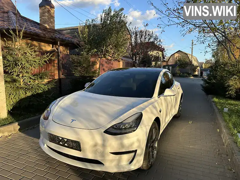 Tesla Model 3 2019, фото з оголошення 1 з 21, VIN 5YJ3E1EB8LF601239