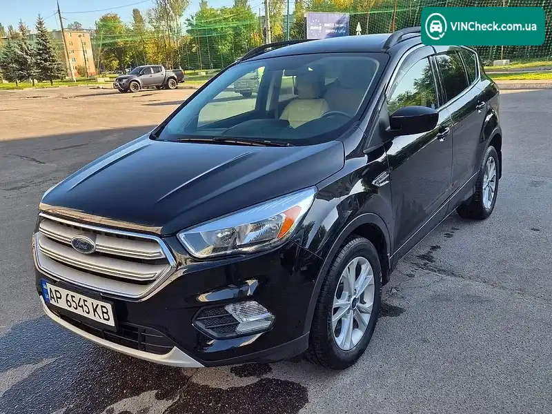 Ford Escape 2018, фото з оголошення 1 з 10, VIN 1FMCU0GD1JUC99594
