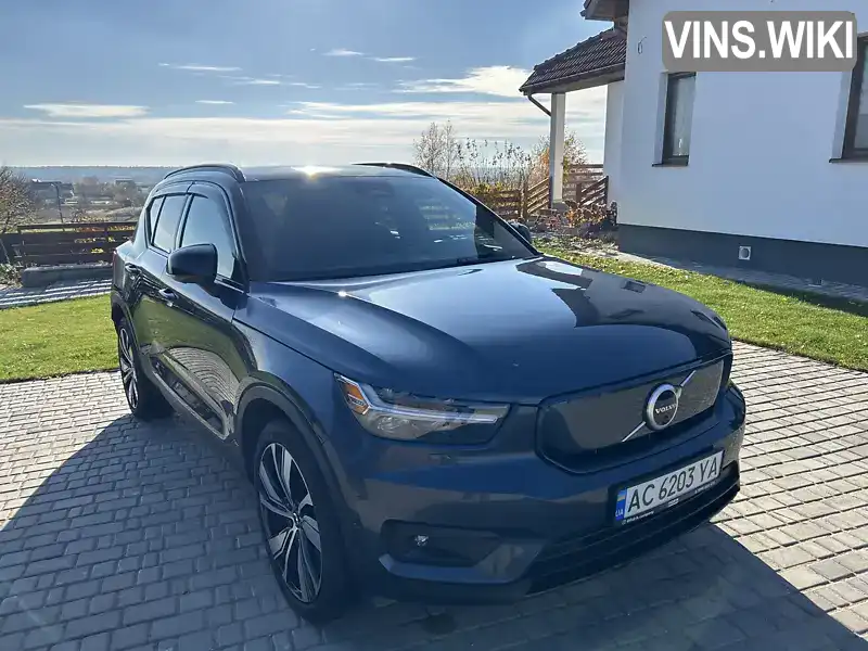 Volvo XC40 2021, фото з оголошення 2 з 21, VIN YV4ED3UR1N2667477