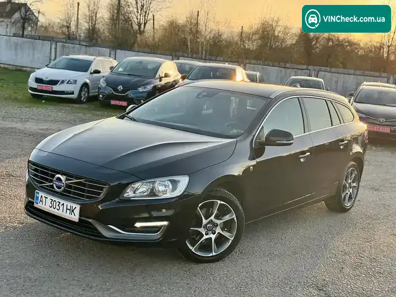 Volvo V60 2015, фото з оголошення 2 з 20, VIN YV1FW8481F1261183