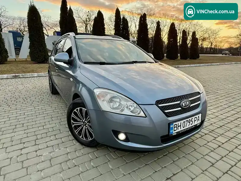 Kia Ceed 2007, фото з оголошення 1 з 21, VIN U5YFF52228L006775