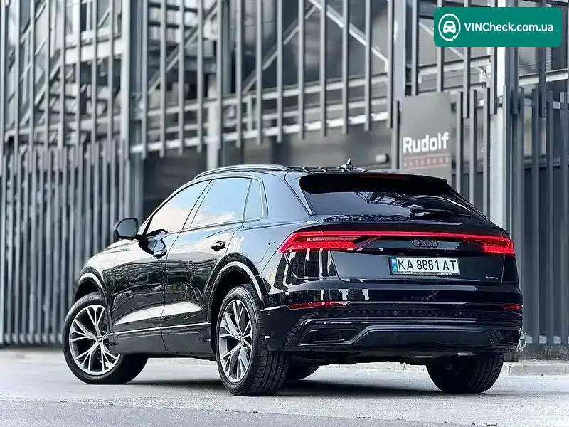 Audi Q8 2021, фото з оголошення 2 з 20, VIN WAUZZZF17MD023207