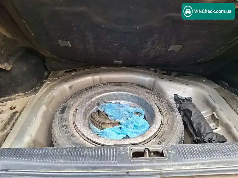 Hyundai Elantra 2005, фото з оголошення 2 з 21, VIN KMHDM41BP5U086189