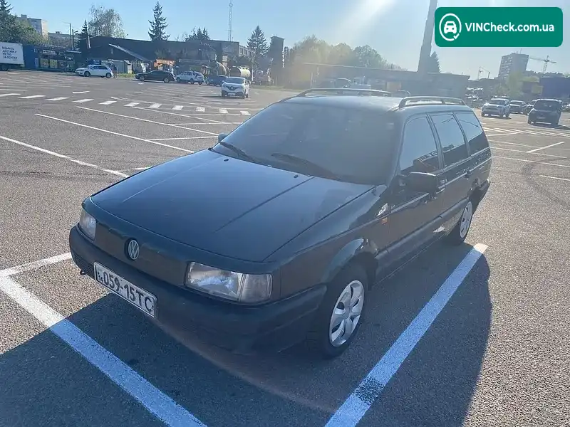 Volkswagen Passat 1993, фото з оголошення 1 з 20, VIN WVWZZZ31ZPE109472