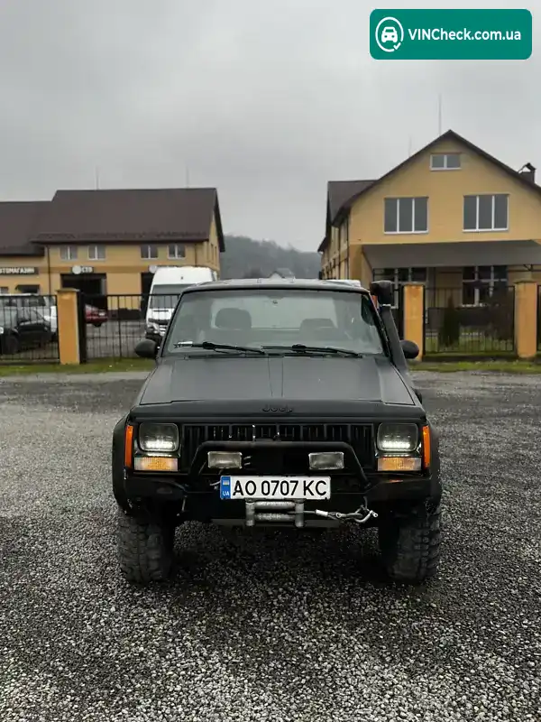 Jeep Cherokee 1993, фото з оголошення 2 з 21, VIN 1J4FJ28S5PL563279