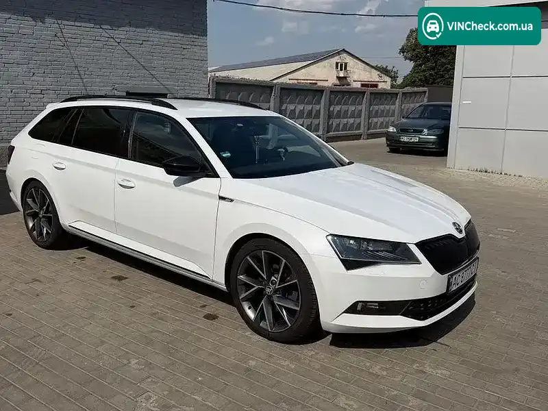 Skoda Superb 2017, фото з оголошення 1 з 20, VIN TMBJH7NP2J7527686