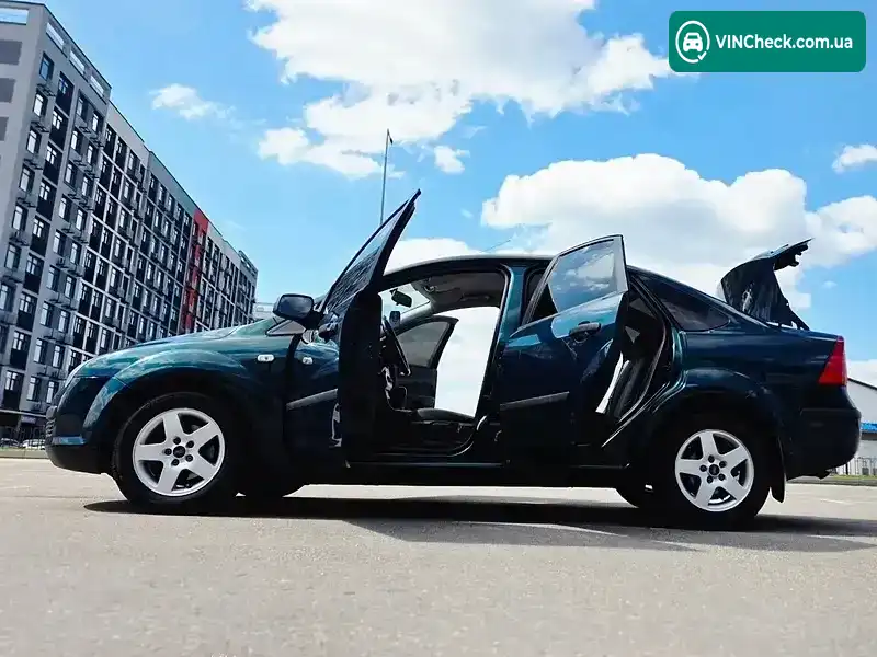 Ford Focus 2005, фото з оголошення 1 з 21, VIN WF04XXWPD45K06093