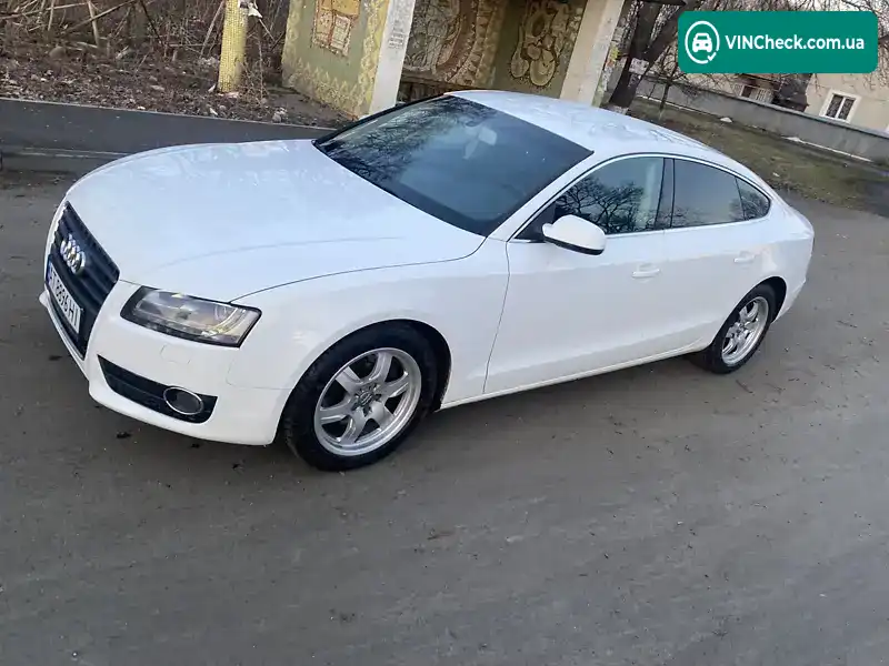 Audi A5 2010, фото з оголошення 2 з 7, VIN WAUZZZ8TXAA021995