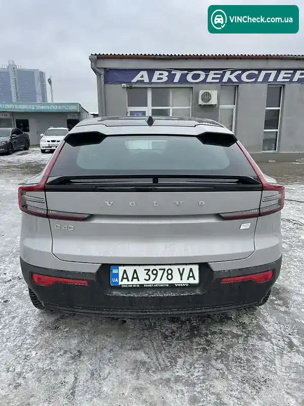 Volvo C40 Recharge 2022, фото з оголошення 2 з 7, VIN YV1XKEDV7P2037065