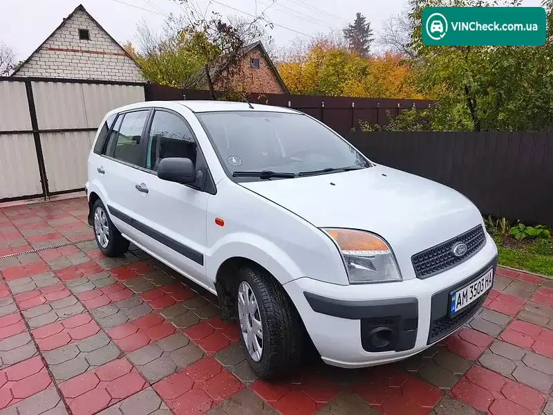 Ford Fusion 2010, фото з оголошення 2 з 12, VIN WF0UXXGAJUAL74671