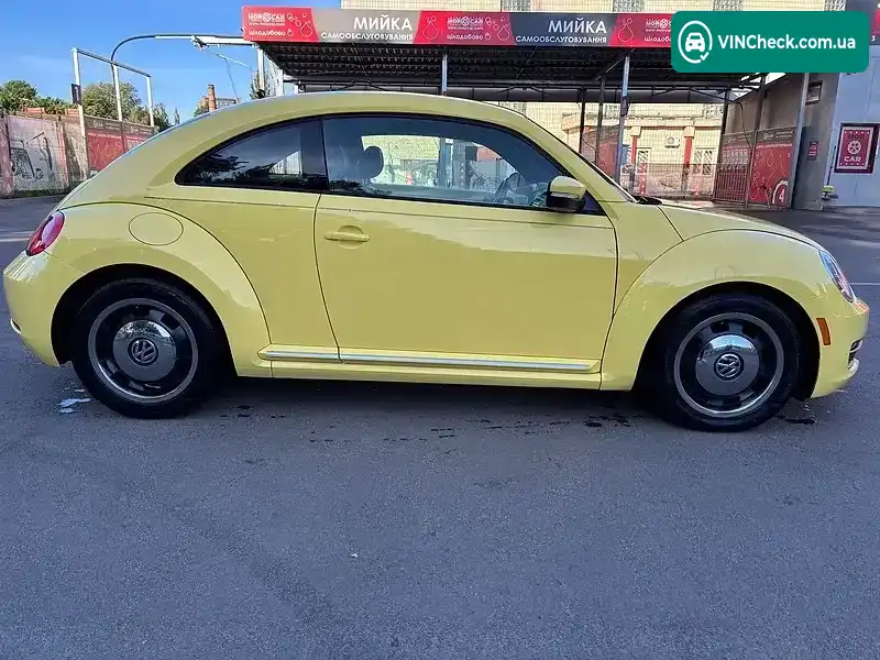 Volkswagen Beetle 2011, фото з оголошення 2 з 14, VIN 3VWJP7AT5CM602747