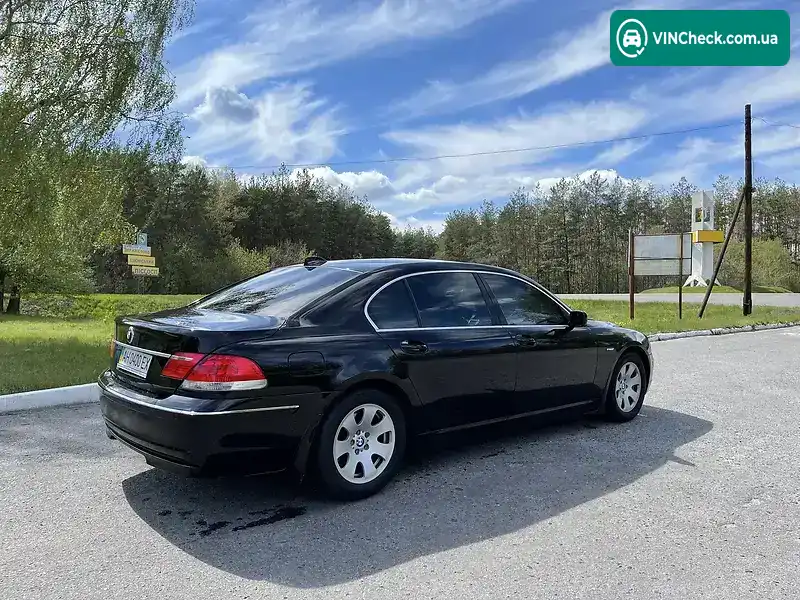 BMW 7 Series 2005, фото з оголошення 1 з 9, VIN WBAHN21070DS84697