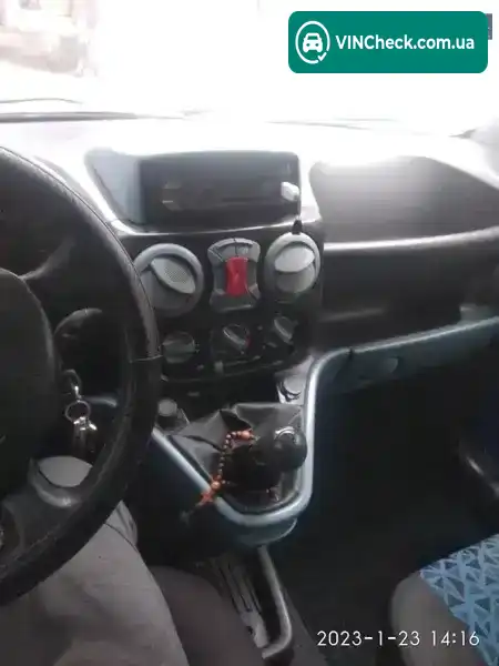Fiat Doblo 2005, фото з оголошення 2 з 14, VIN ZFA22300005323717