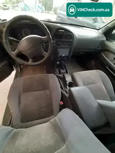 Nissan Pathfinder 1997, фото з оголошення 2 з 20, VIN JN8AR05Y5VW181467