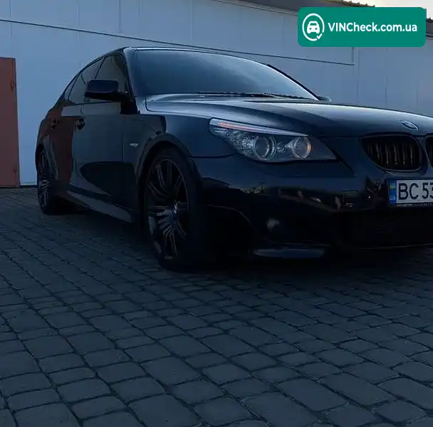 BMW 5 Series 2009, фото з оголошення 2 з 20, VIN WBANX71010CS69287