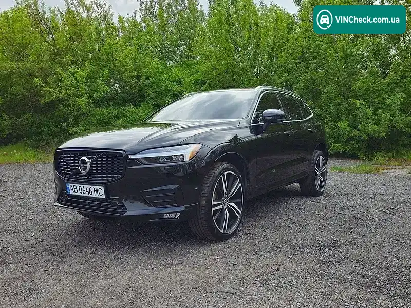 Volvo XC60 2018, фото з оголошення 2 з 21, VIN LYV102DM9KB220126