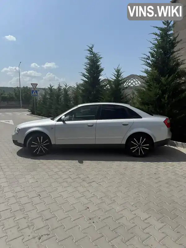 Audi A4 2002, фото з оголошення 2 з 21, VIN WAUZZZ8E73A189999