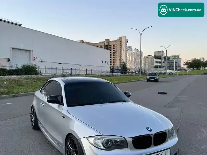 BMW 1 Series 2011, фото з оголошення 1 з 20, VIN WBAUP7C59CVP22729