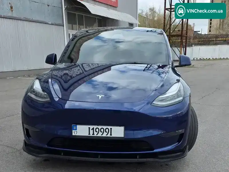 Tesla Model Y 2023, фото з оголошення 1 з 20, VIN 7SAYGDEE1PA101151