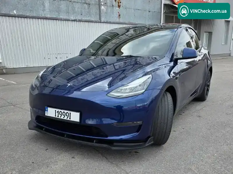 Tesla Model Y 2023, фото з оголошення 2 з 20, VIN 7SAYGDEE1PA101151
