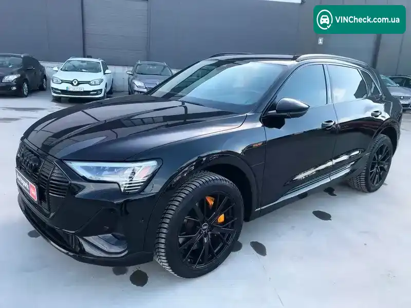Audi e-tron 2022, фото з оголошення 1 з 17, VIN WA1VABGE6NB039617
