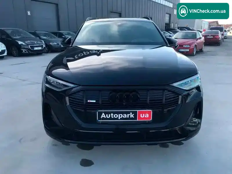 Audi e-tron 2022, фото з оголошення 2 з 17, VIN WA1VABGE6NB039617