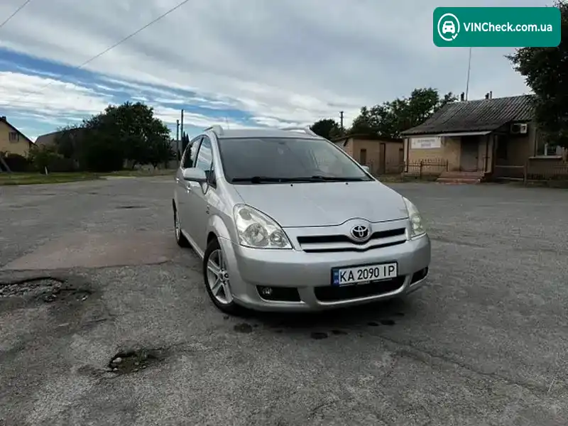 Toyota Corolla Verso 2005, фото з оголошення 1 з 6, VIN NMTEX16R20R038788