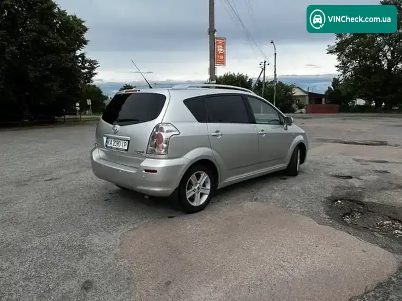 Toyota Corolla Verso 2005, фото з оголошення 2 з 6, VIN NMTEX16R20R038788