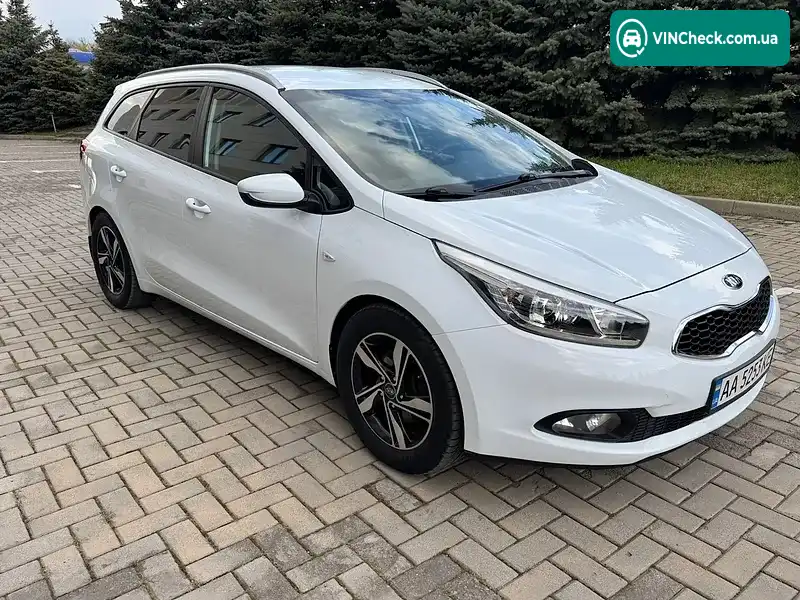 Kia Ceed 2015, фото з оголошення 2 з 11, VIN U5YHN816BFL134245