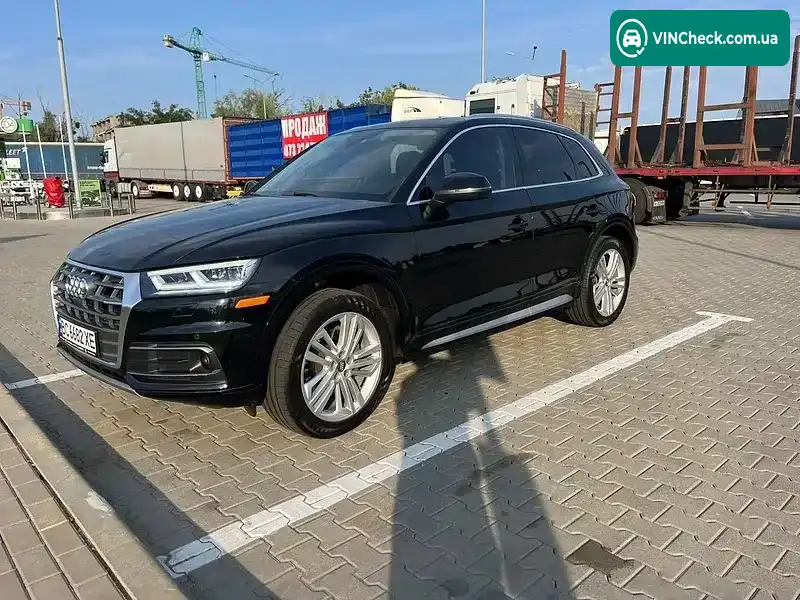 Audi Q5 2018, фото з оголошення 2 з 18, VIN WA1CNAFY8J2228328