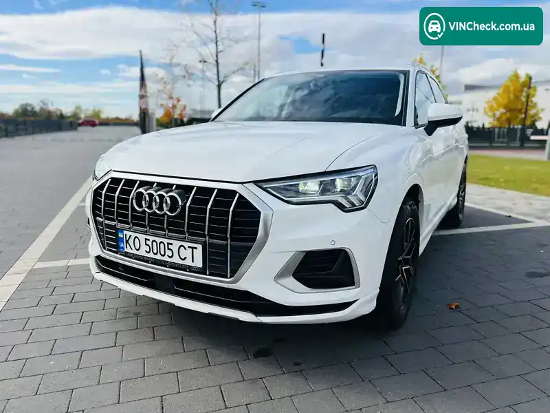 Audi Q3 2022, фото з оголошення 2 з 21, VIN WAUZZZF33P1047799