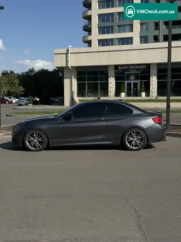 BMW 2 Series 2014, фото з оголошення 2 з 15, VIN WBA1J7C5XFV253496
